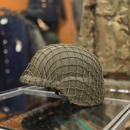 Austrijas armijas ķiveres tīkliņš pārvalks